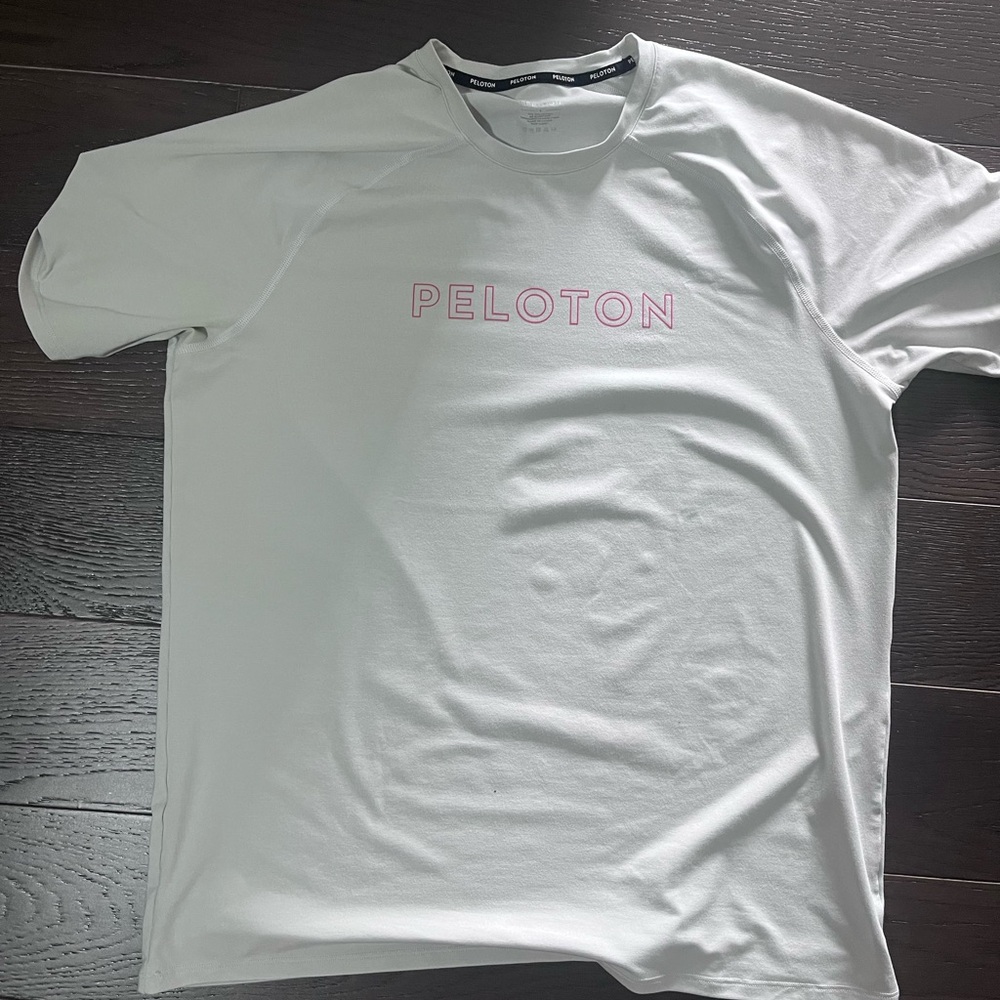 Peloton men’s shirt